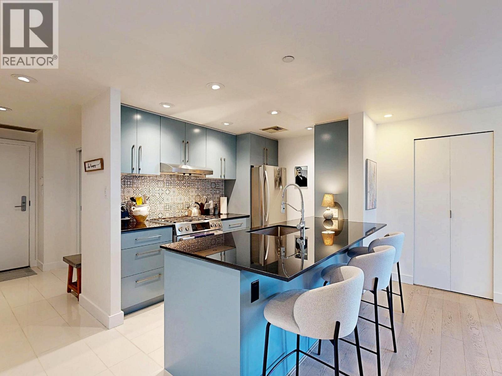 503 638 Beach Crescent, Vancouver, British Columbia V6Z 3H4 - Photo 3 - R3065331