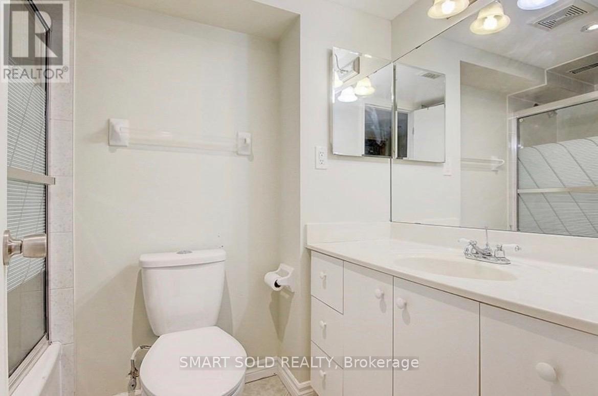 Unknown Address, ,     - Photo 11 - E12518442