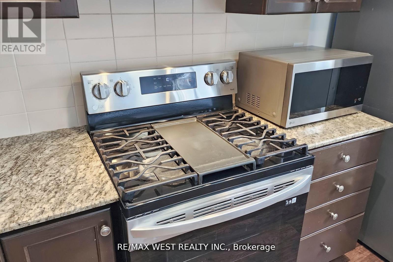 35 Bell Estate Road, Toronto, Ontario  M1L 0E2 - Photo 12 - E12518464