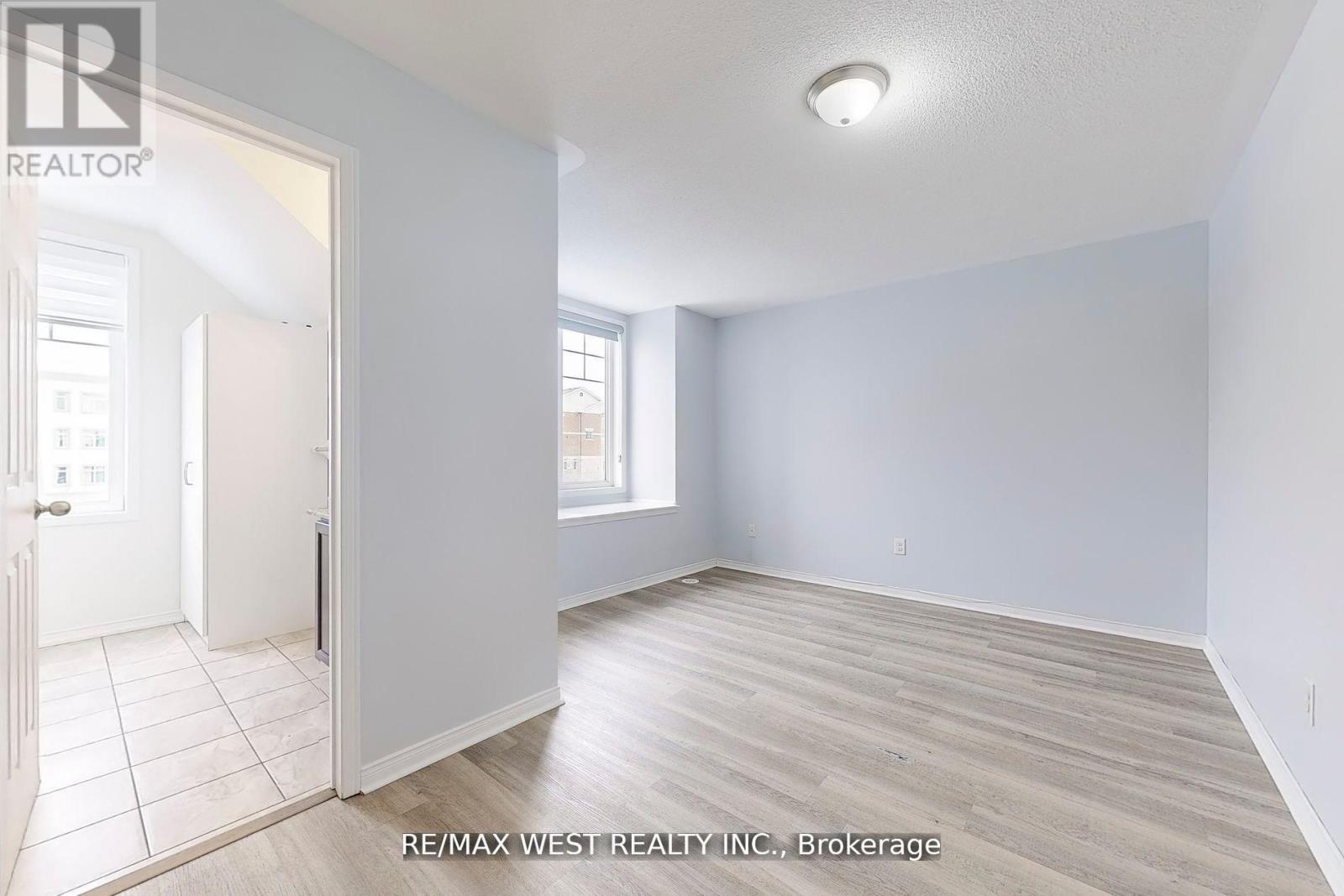 35 Bell Estate Road, Toronto, Ontario  M1L 0E2 - Photo 18 - E12518464