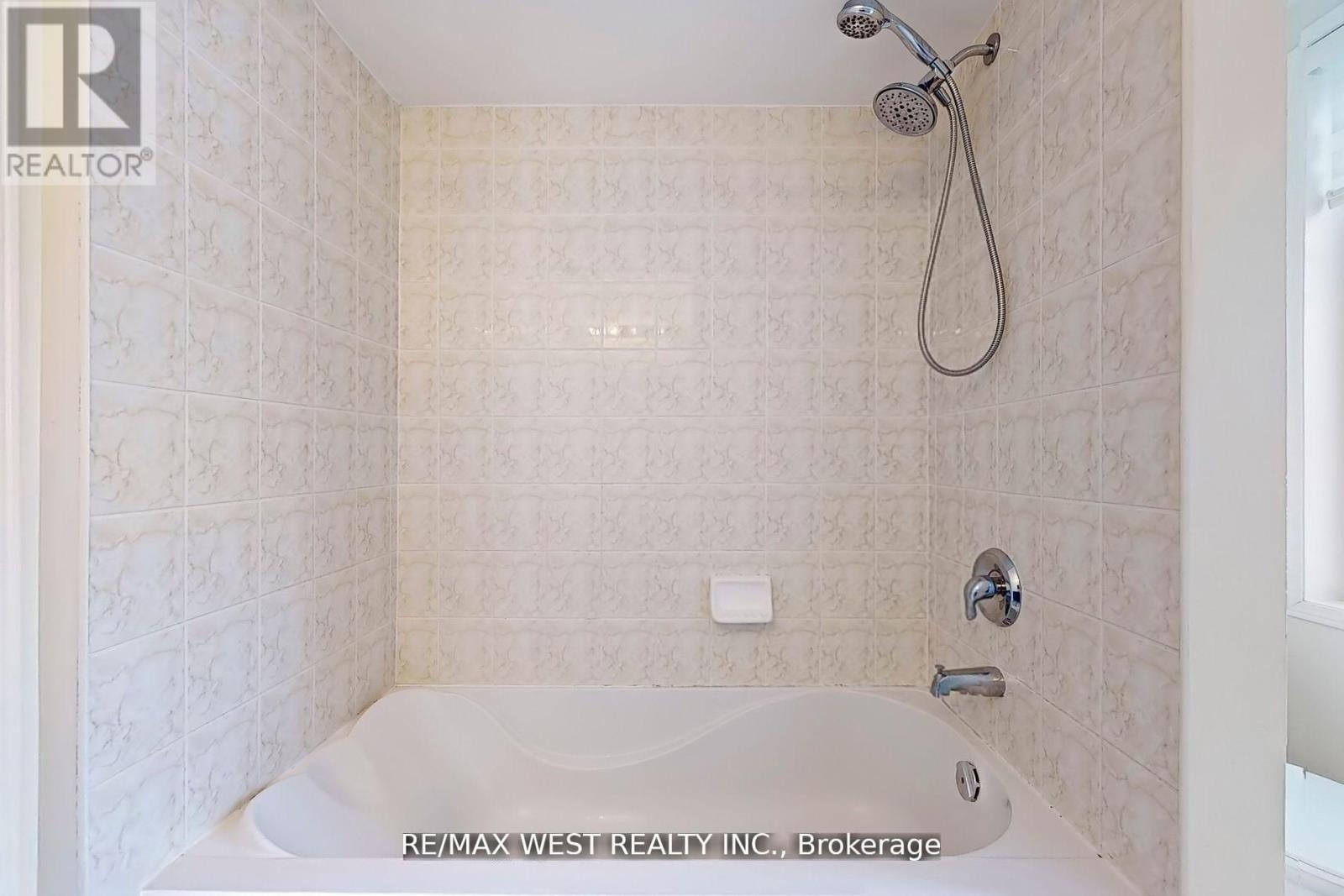 35 Bell Estate Road, Toronto, Ontario  M1L 0E2 - Photo 25 - E12518464