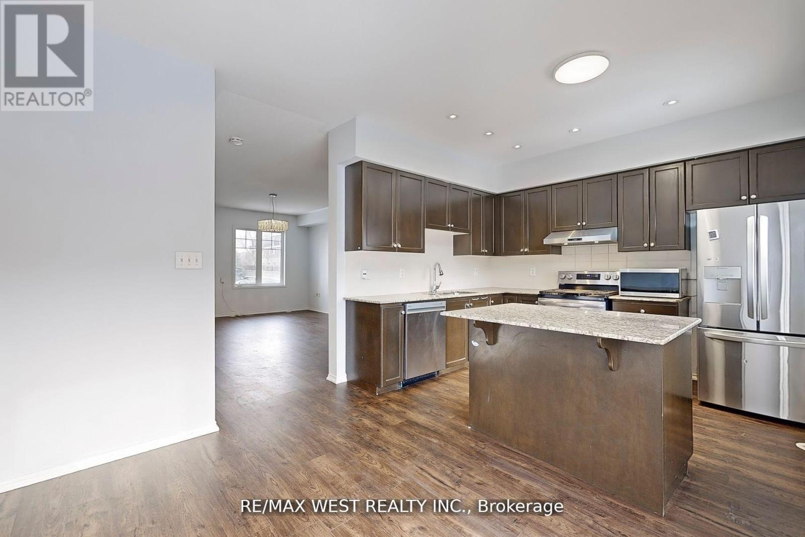 35 Bell Estate Road, Toronto, Ontario  M1L 0E2 - Photo 9 - E12518464