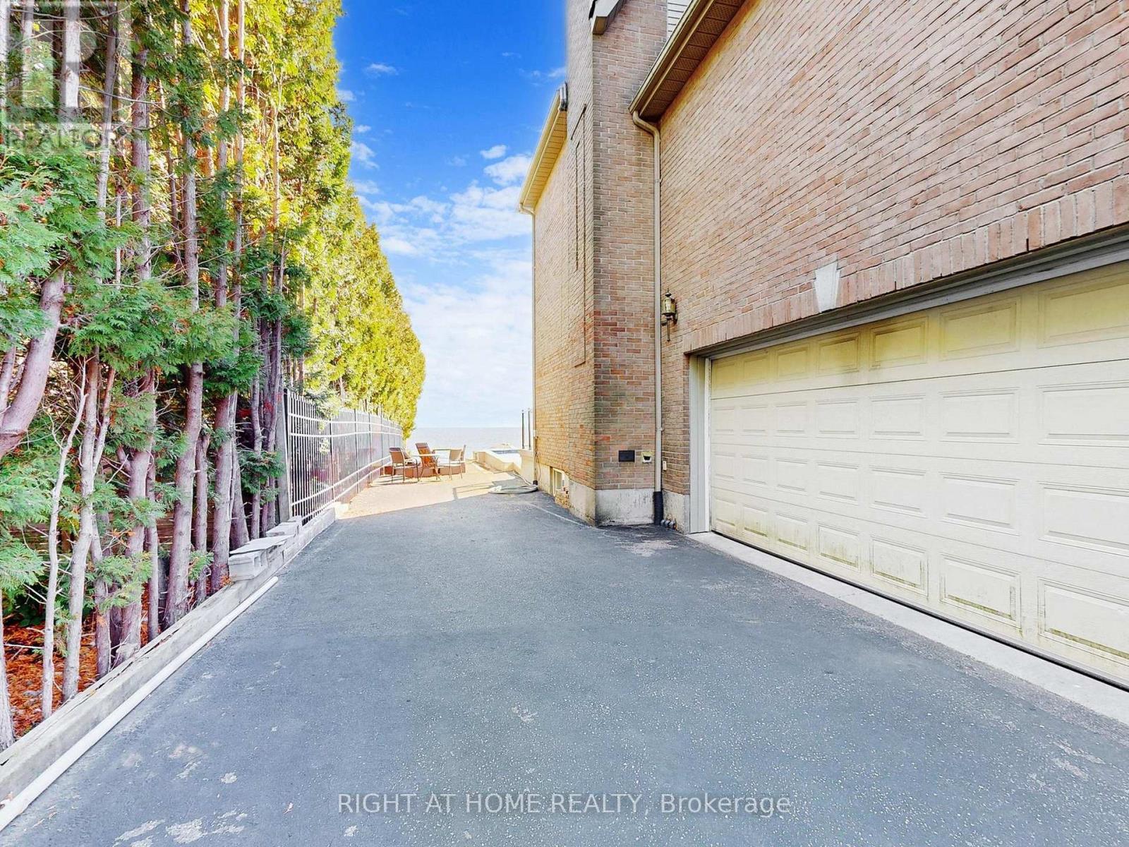 26 Ontoro Boulevard, Ajax, Ontario  L1Z 1X6 - Photo 46 - E12518528