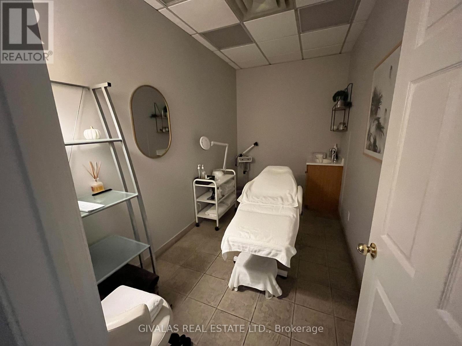 216 Brock Street S, Whitby, Ontario L1N 4K1 - Photo 16 - E12518552