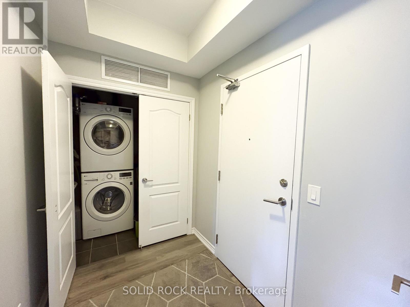 403 - 670 Gordon Street, Whitby, Ontario  L1N 0K9 - Photo 3 - E12518596