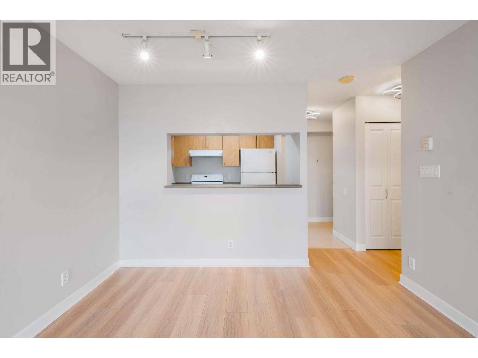 2410 5380 Oben Street, Vancouver, British Columbia  V5R 6H7 - Photo 8 - R3063316