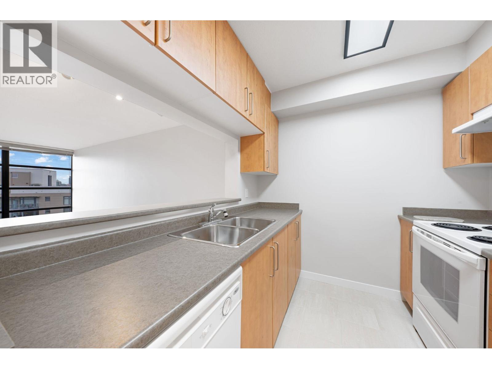 2410 5380 Oben Street, Vancouver, British Columbia  V5R 6H7 - Photo 9 - R3063316