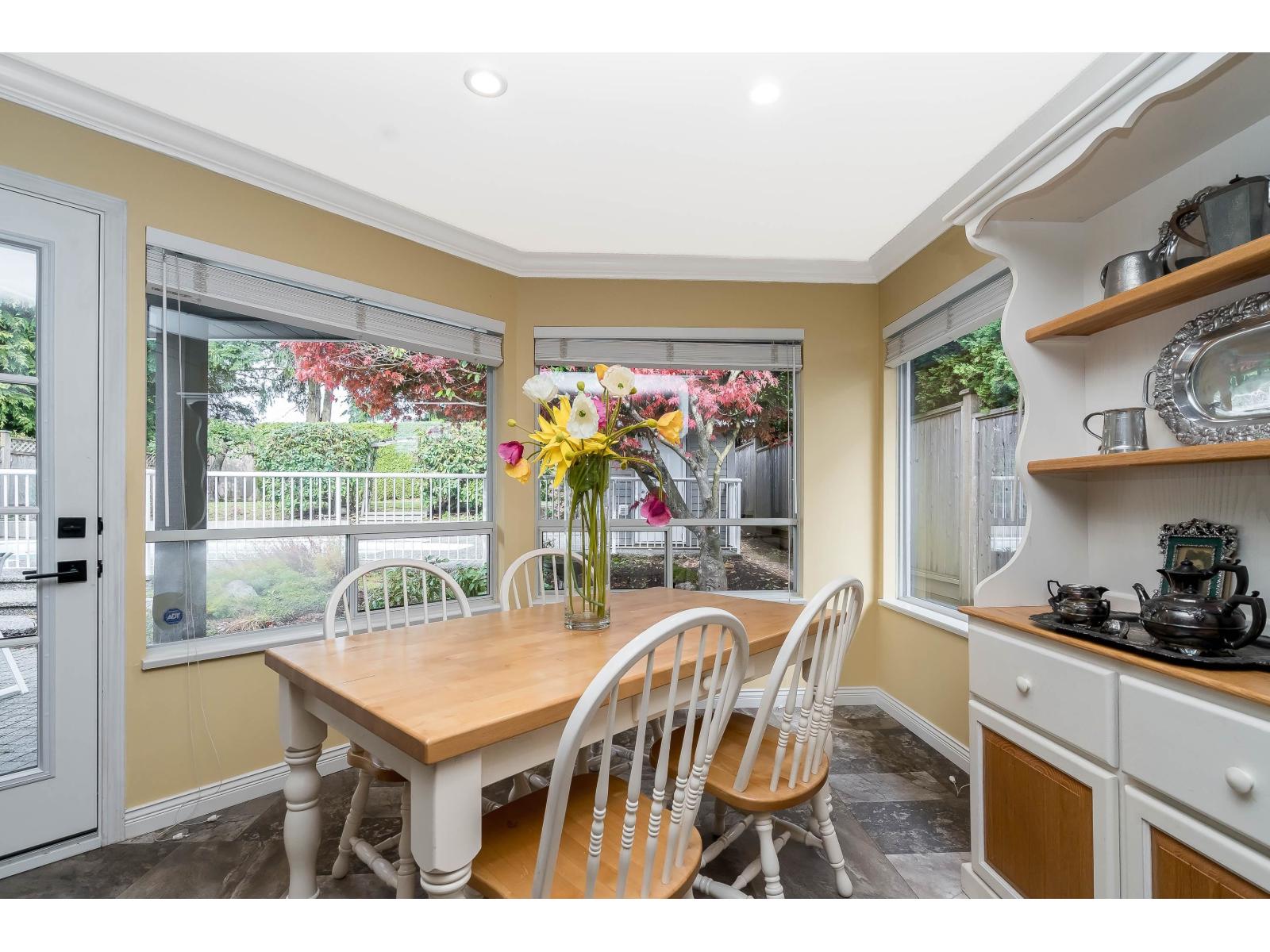 14999 21b Avenue, Surrey, British Columbia  V4A 8Z8 - Photo 11 - R3065374