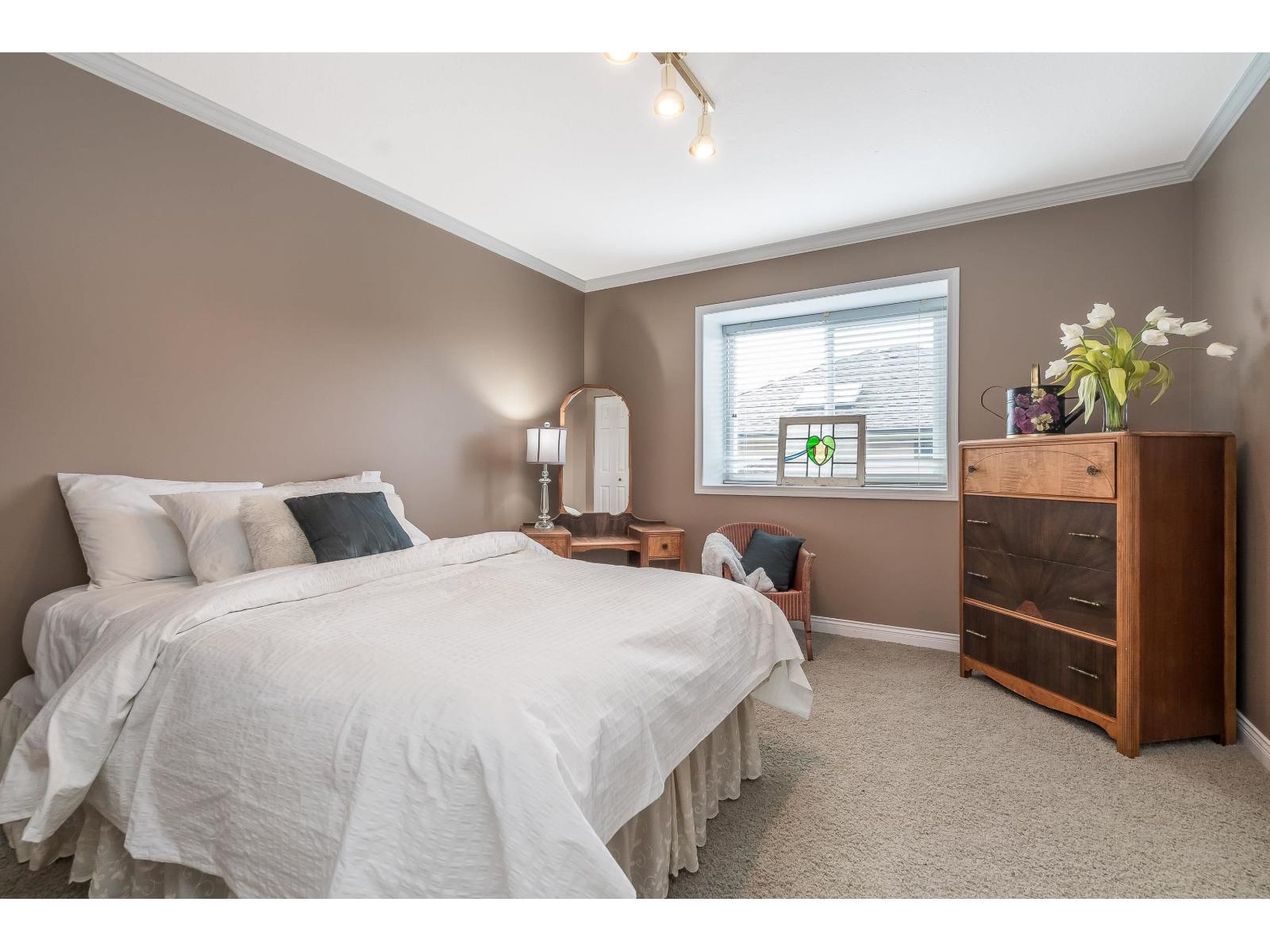 14999 21b Avenue, Surrey, British Columbia  V4A 8Z8 - Photo 29 - R3065374