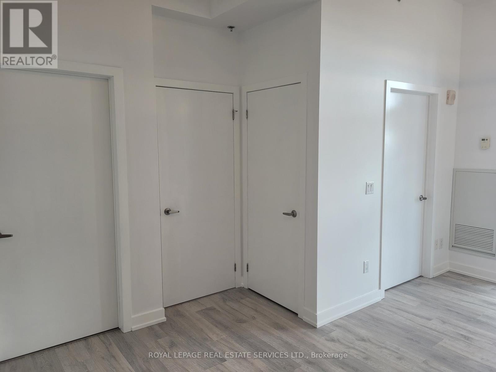 807 - 2490 Old Bronte Road, Oakville, Ontario  L6M 0Y5 - Photo 13 - W12434134