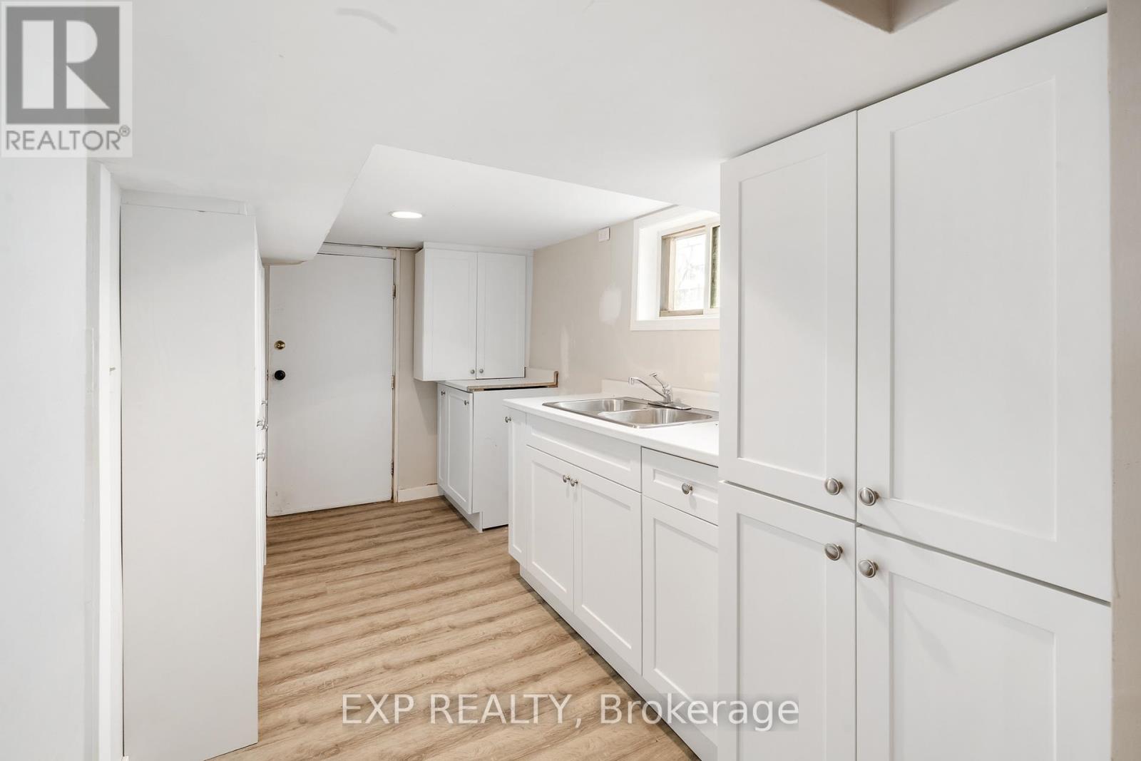 467 Grove Avenue S, Windsor, Ontario  N9A 6G3 - Photo 40 - X12517840