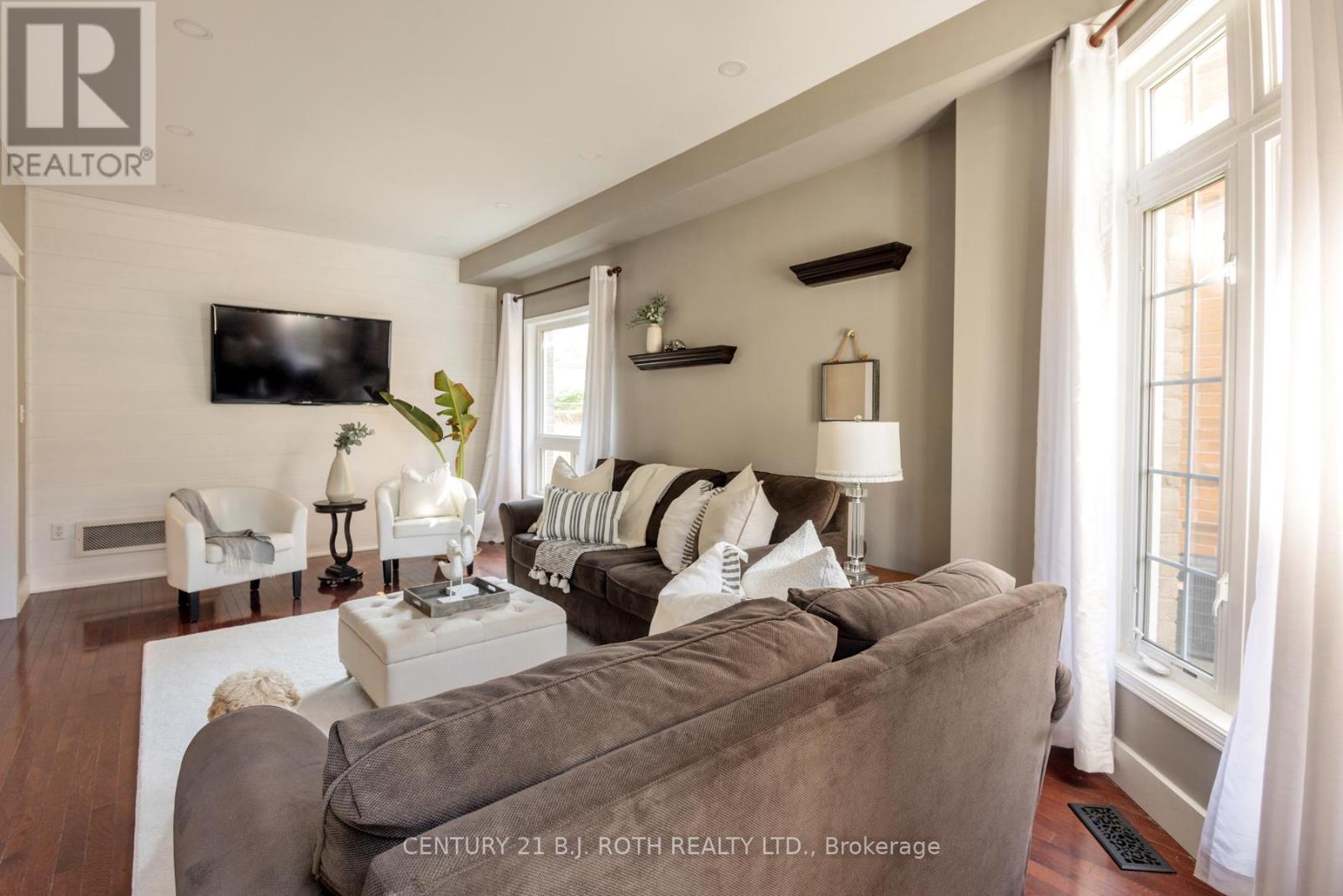 1359 Forest Street, Innisfil, Ontario  L9S 1Z9 - Photo 8 - N12518468