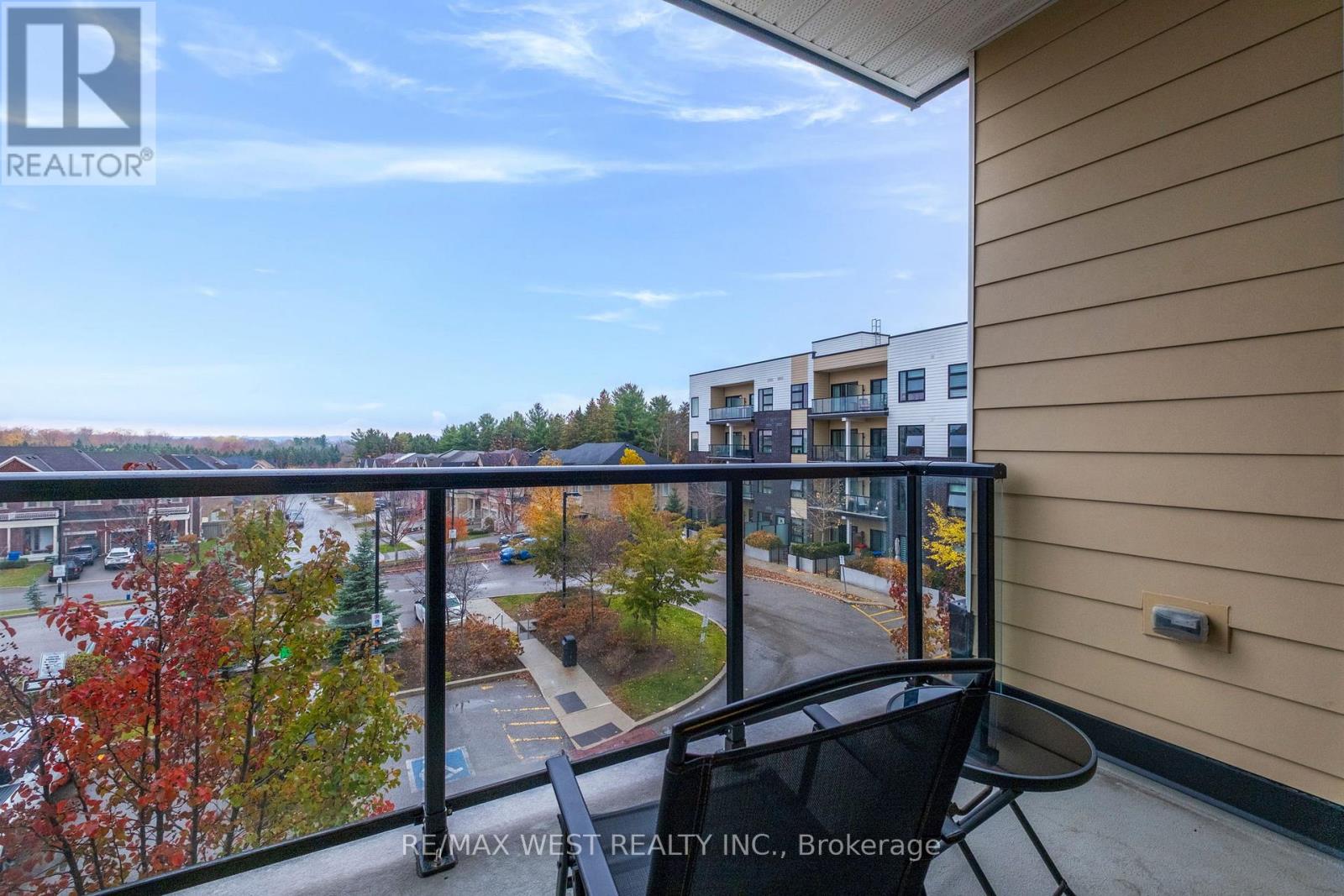 326 - 555 William Graham Drive, Aurora, Ontario  L4G 3L1 - Photo 10 - N12518624