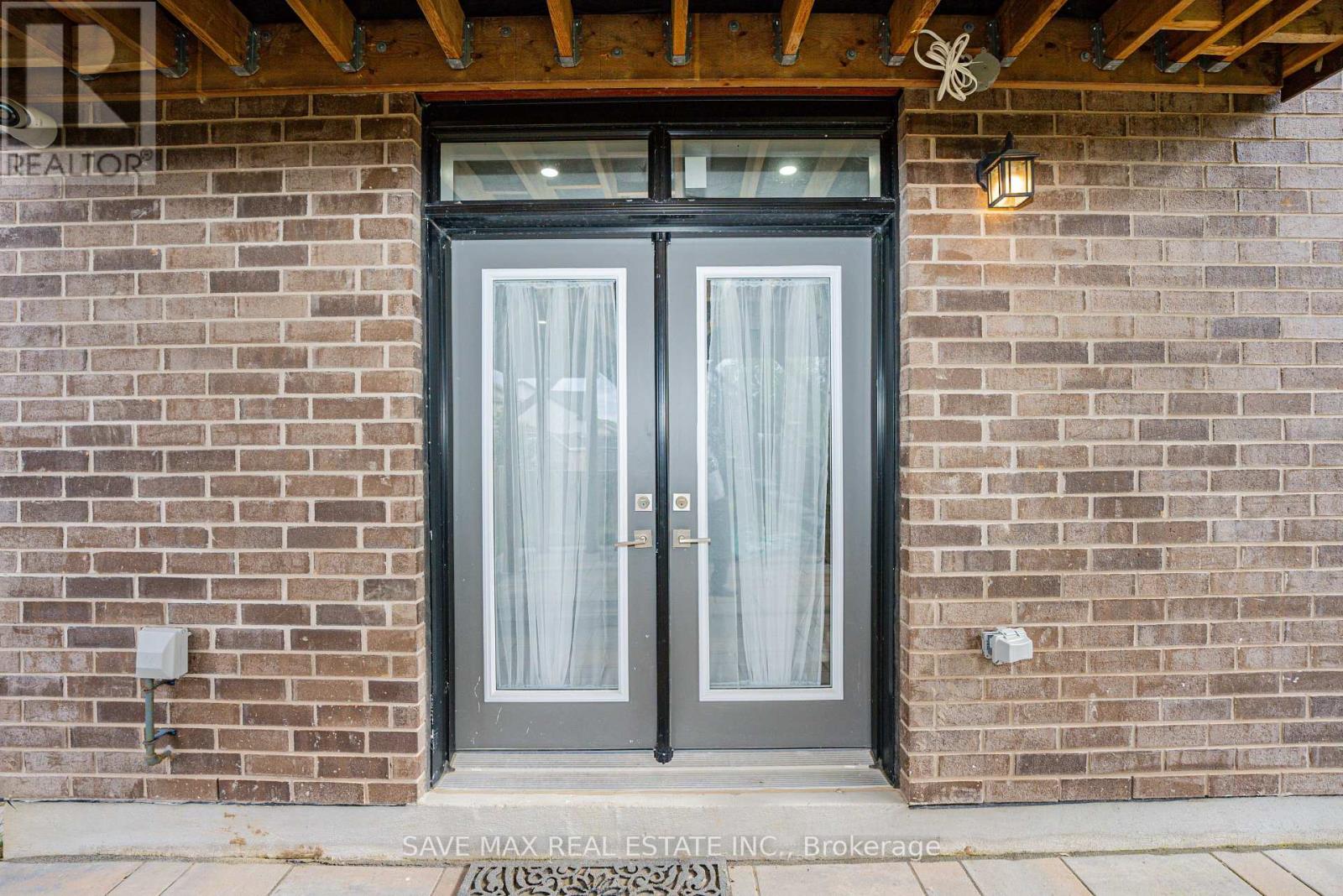 26 Falconridge Drive, Kitchener, Ontario  N2K 0G1 - Photo 39 - X12517922