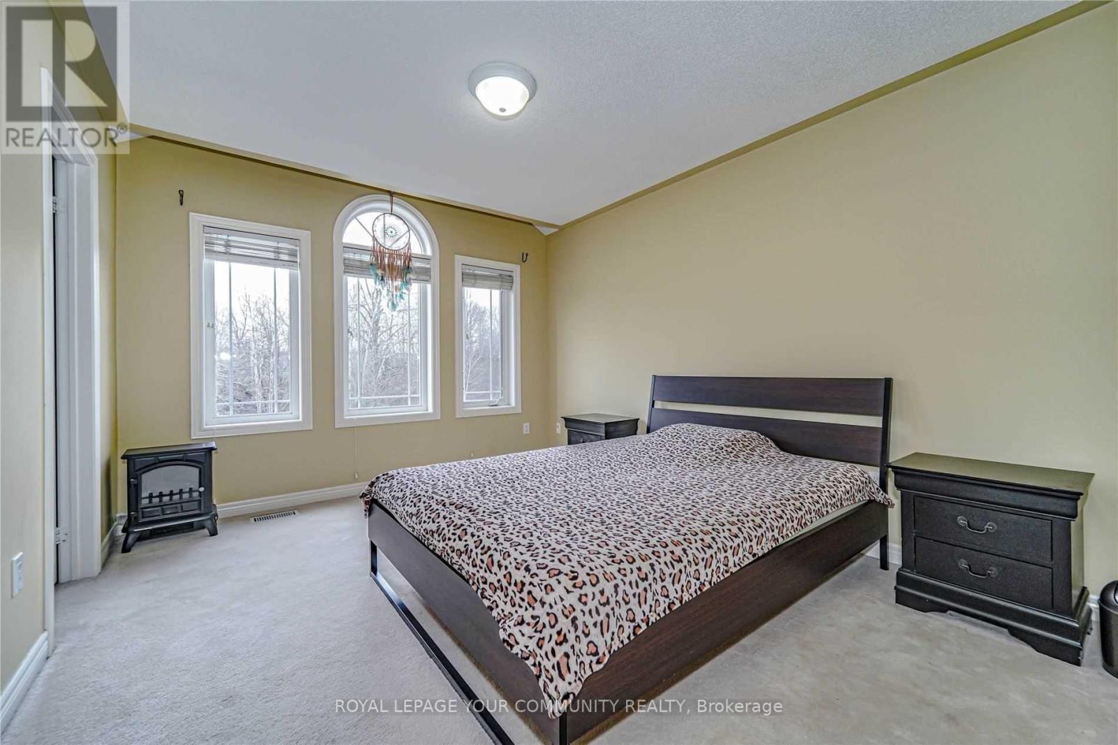 106 Snowy Meadow Ave Avenue, Richmond Hill, Ontario  L4E 3X8 - Photo 11 - N12518648