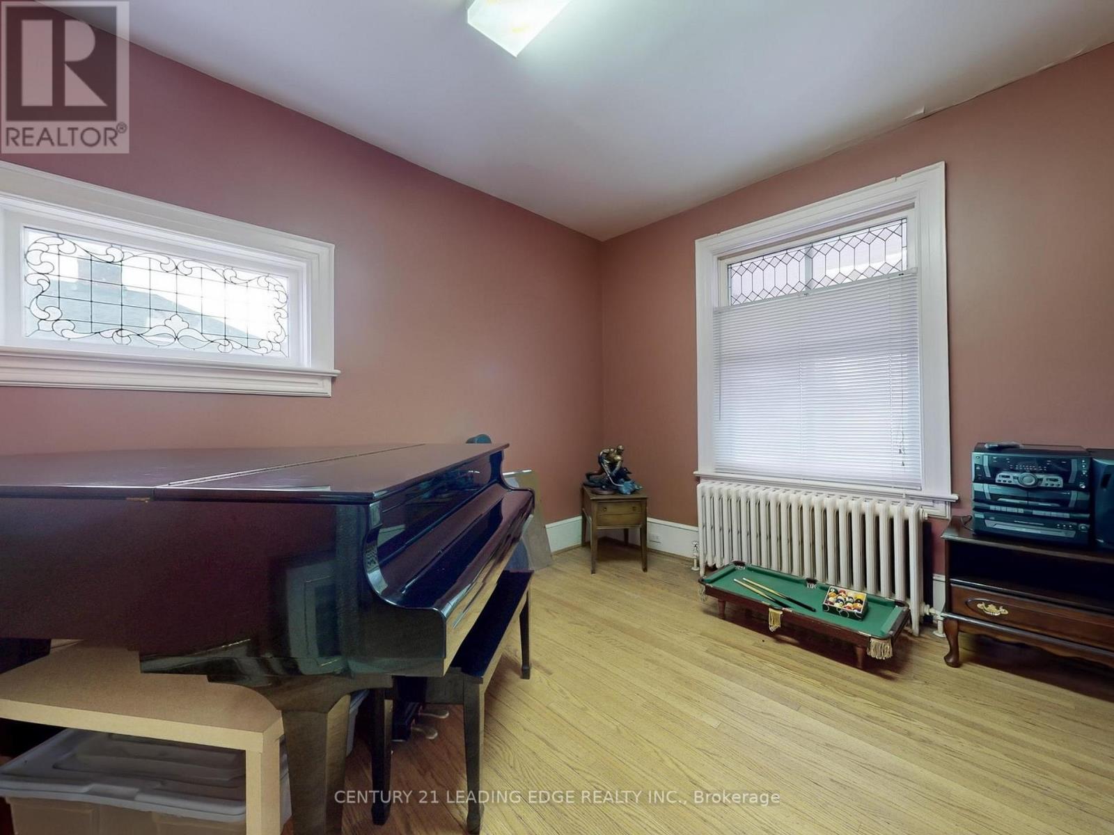 261 Main Street N, Markham, Ontario  L3P 1Y6 - Photo 8 - N12518652