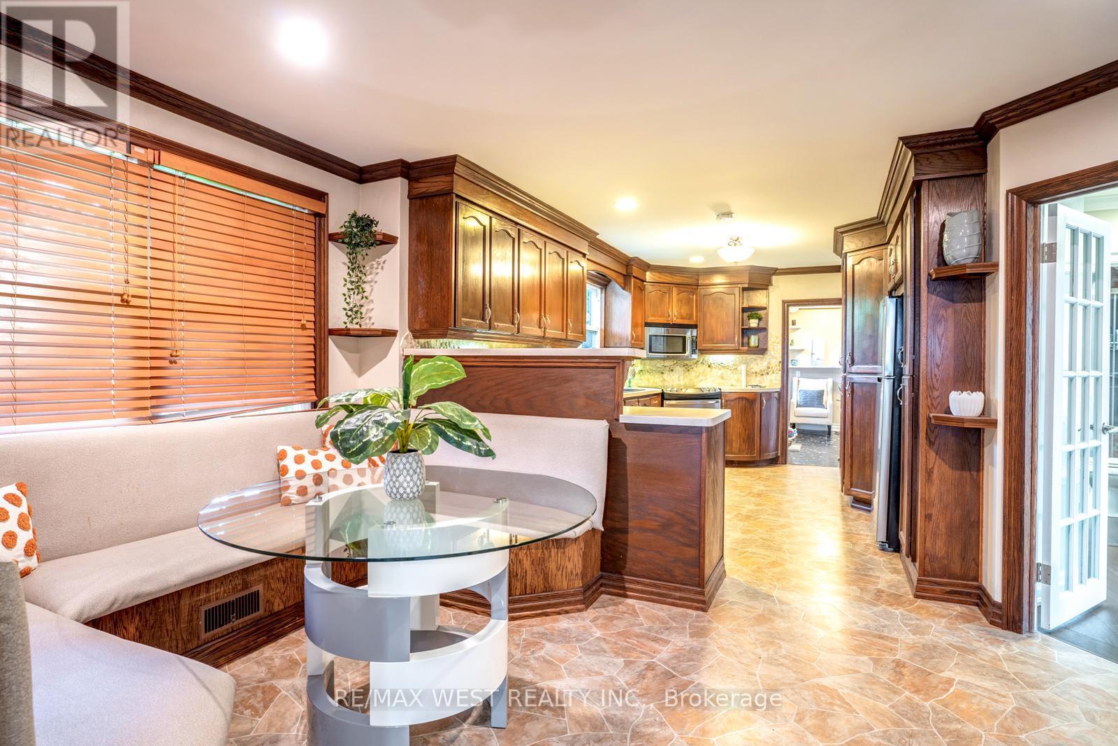 523 Lake Drive E, Georgina, Ontario  L0E 1S0 - Photo 17 - N12518662