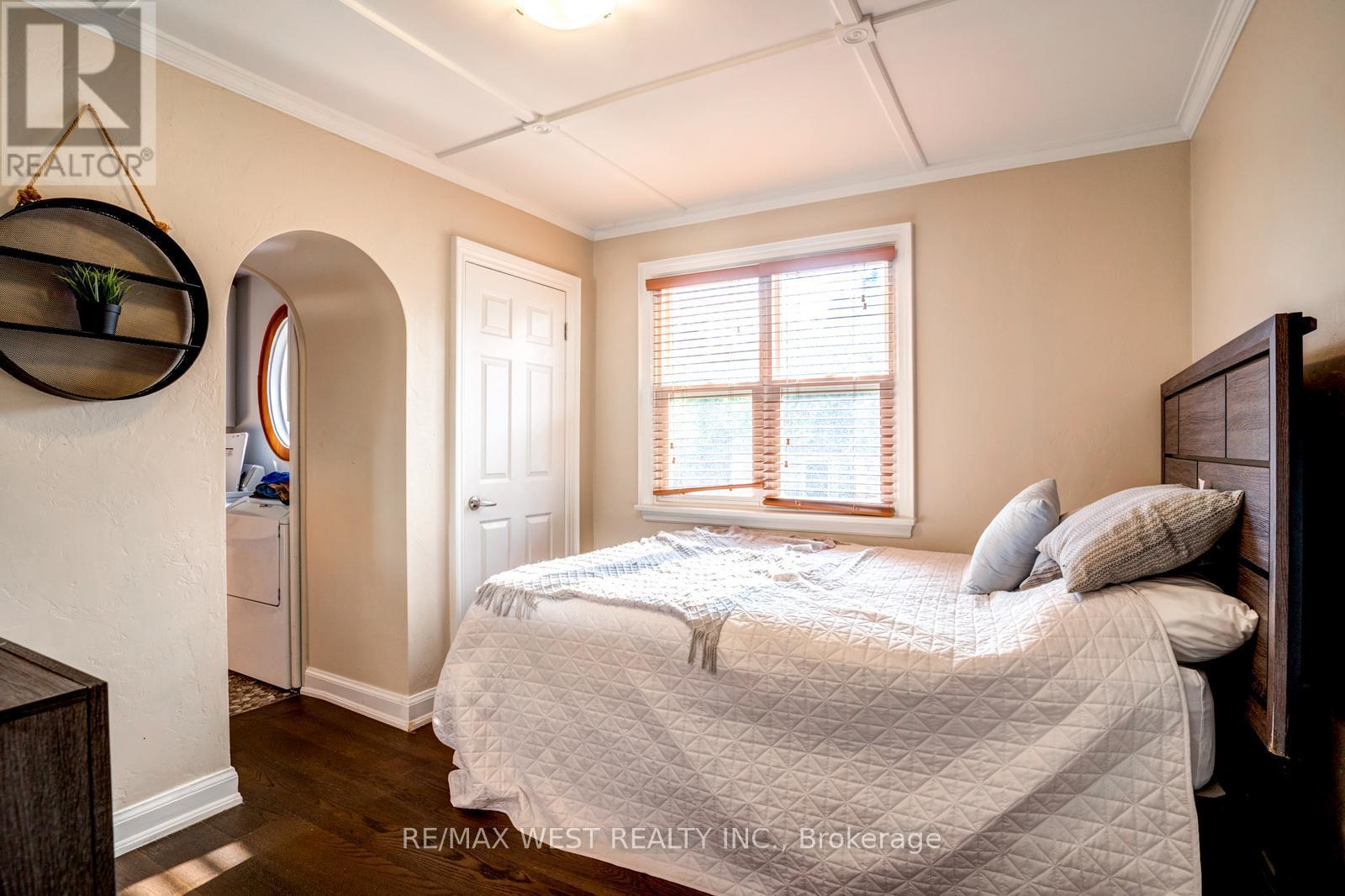 523 Lake Drive E, Georgina, Ontario  L0E 1S0 - Photo 24 - N12518662