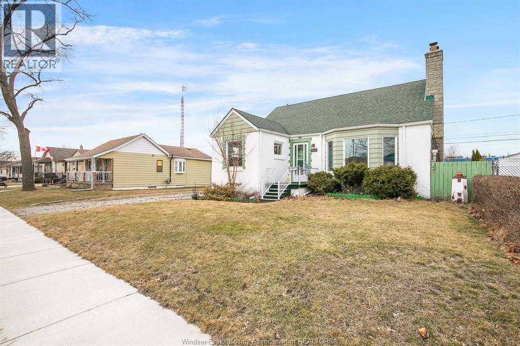 2653 Alexis Street, Windsor, Ontario N8W 3Z7 - Photo 3 - 25028268