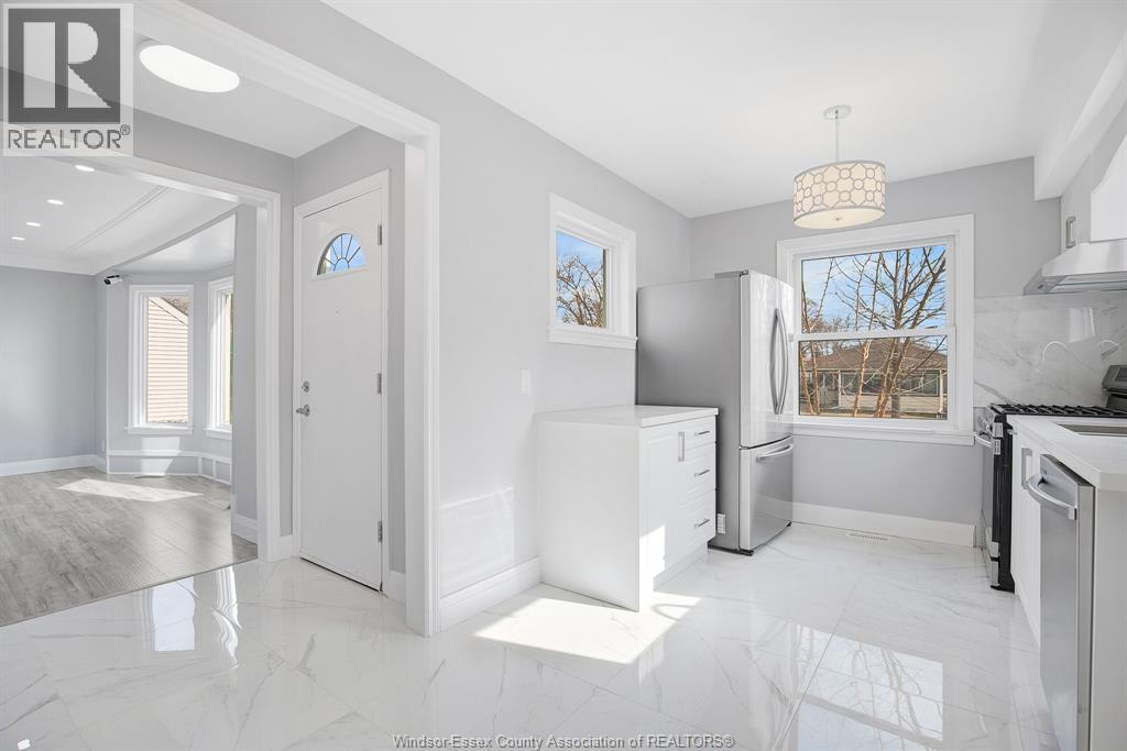 2653 Alexis Street, Windsor, Ontario N8W 3Z7 - Photo 9 - 25028268