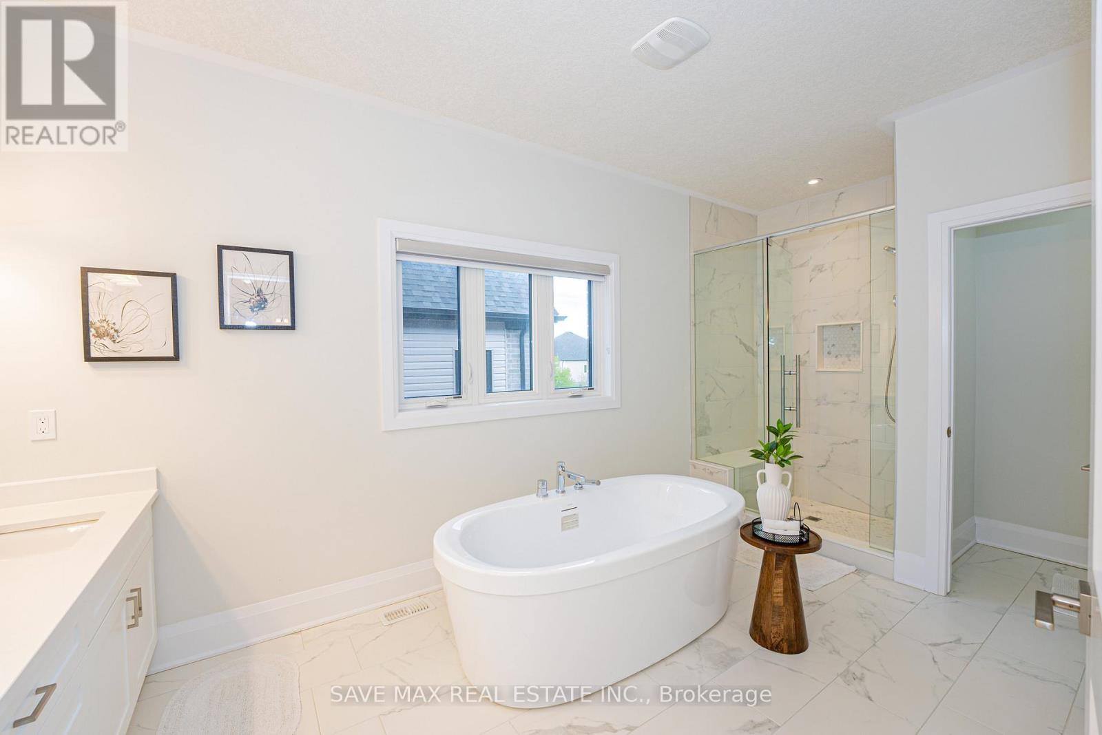 26 Falconridge Drive, Kitchener, Ontario  N2K 0G1 - Photo 29 - X12517922