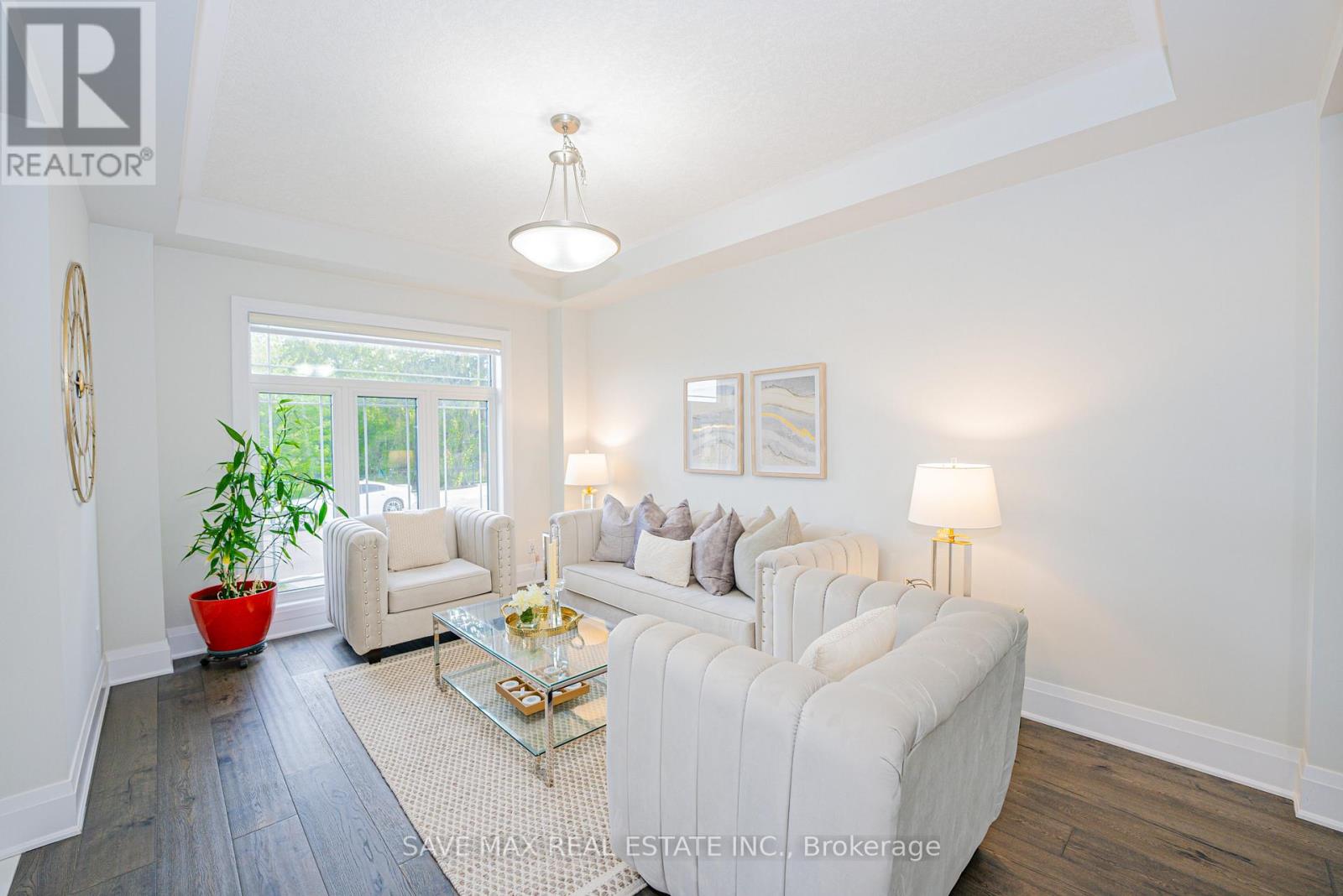 26 Falconridge Drive, Kitchener, Ontario  N2K 0G1 - Photo 8 - X12517922