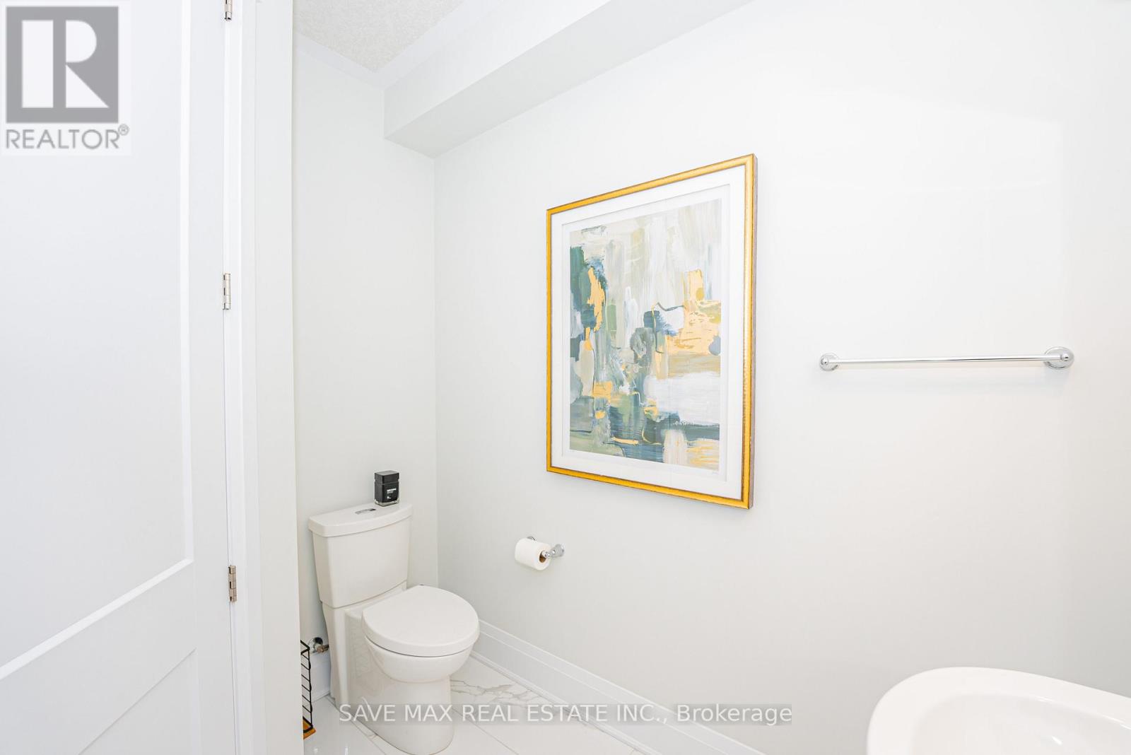 26 Falconridge Drive, Kitchener, Ontario  N2K 0G1 - Photo 18 - X12517922