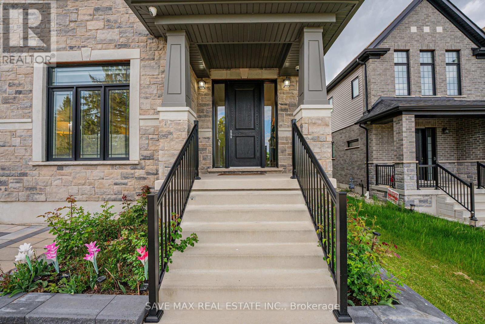 26 Falconridge Drive, Kitchener, Ontario  N2K 0G1 - Photo 5 - X12517922