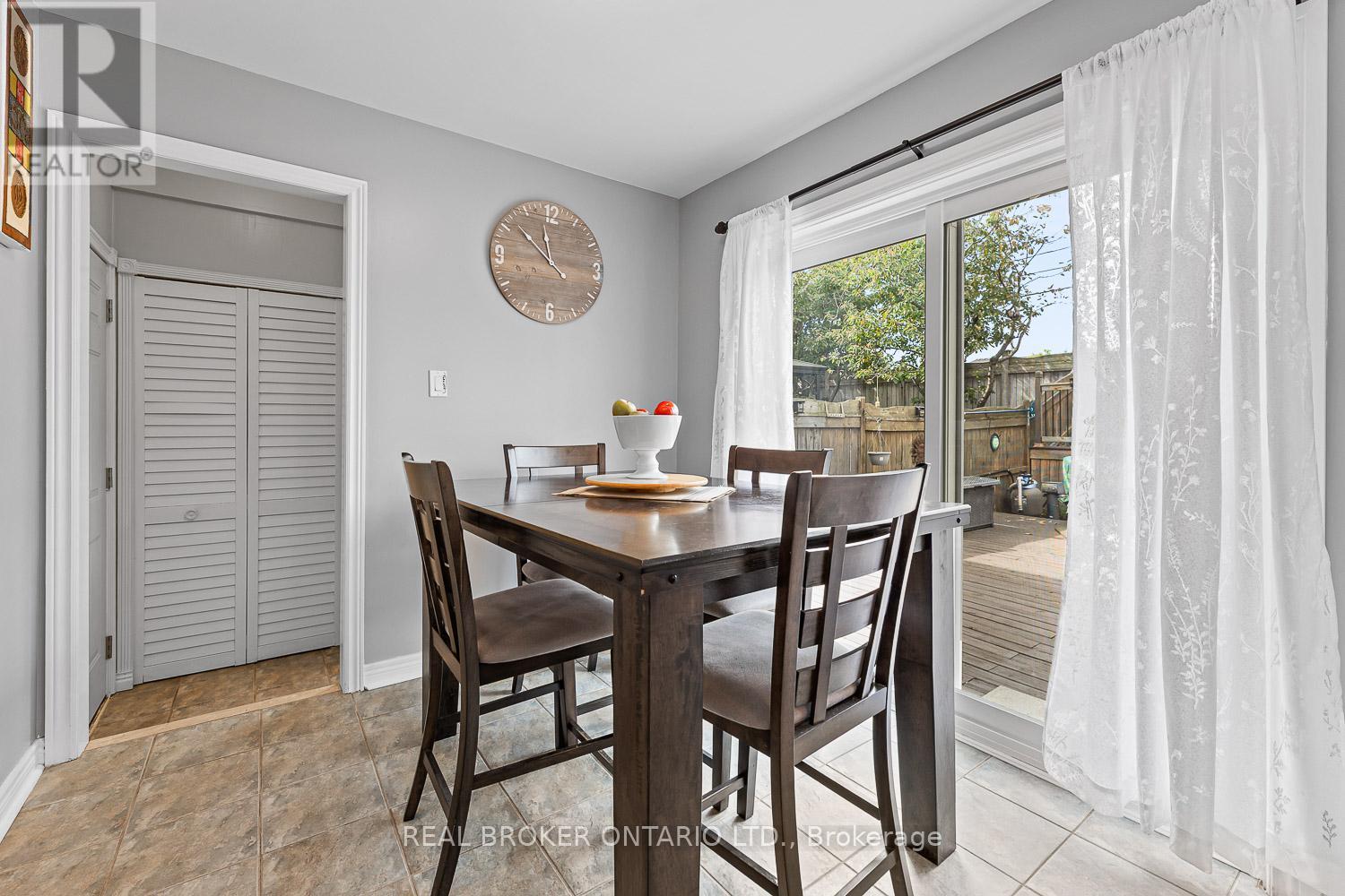 89 Bentley Crescent, Barrie, Ontario  L4N 0Z1 - Photo 10 - S12518472