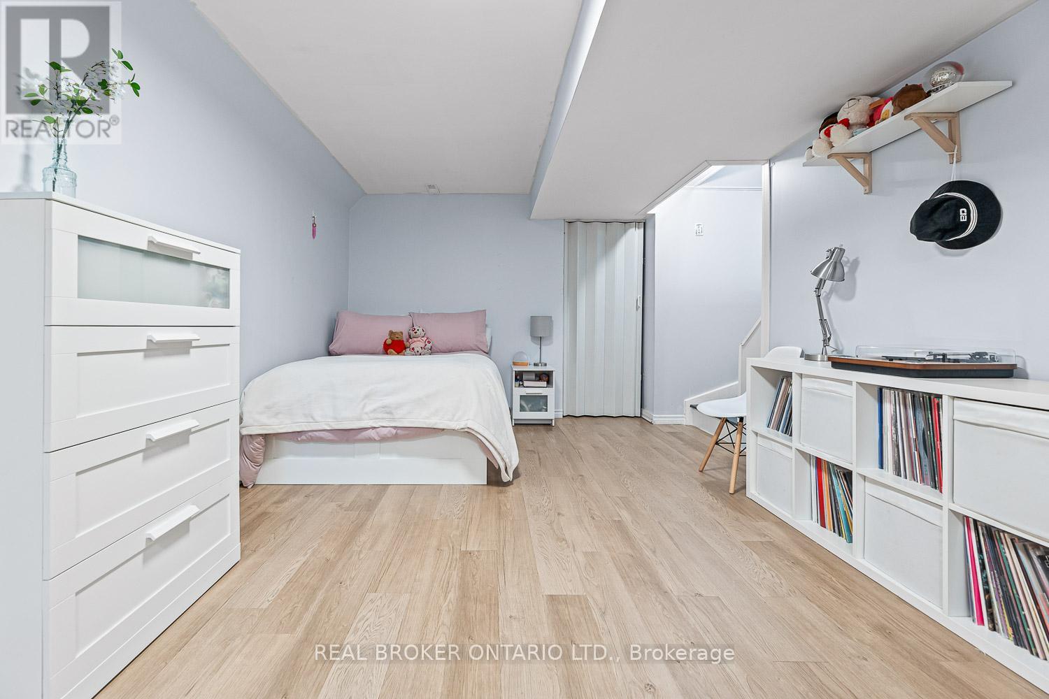 89 Bentley Crescent, Barrie, Ontario  L4N 0Z1 - Photo 26 - S12518472