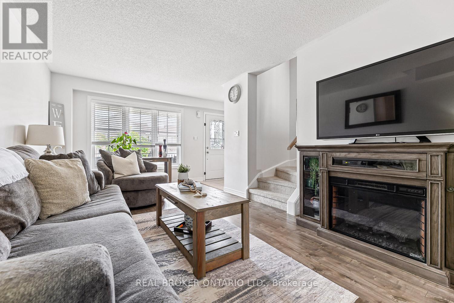 89 Bentley Crescent, Barrie, Ontario  L4N 0Z1 - Photo 6 - S12518472