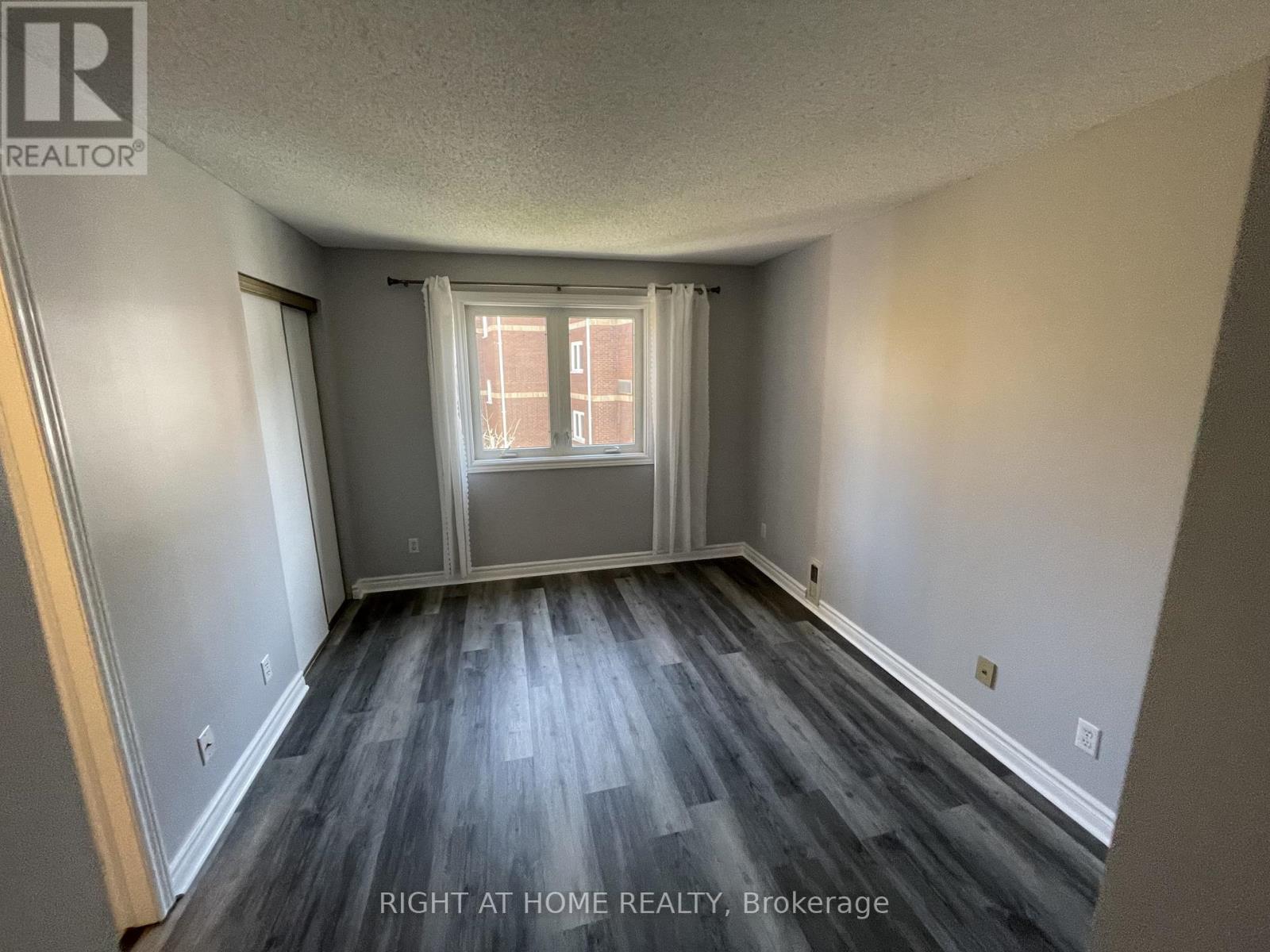 307 - 193 Lake Driveway W, Ajax, Ontario  L1S 7H8 - Photo 7 - E12518736