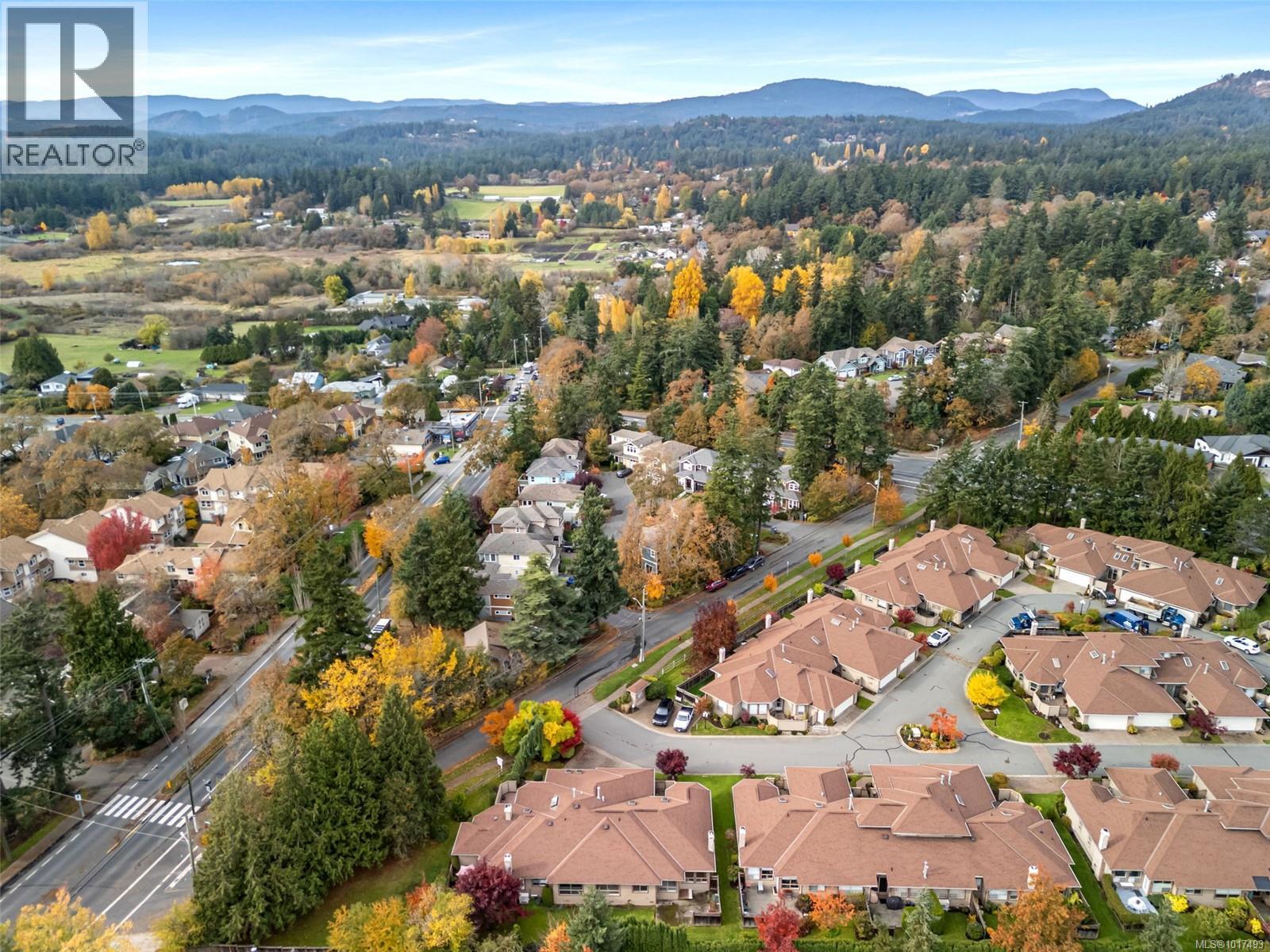 102 4515 Pipeline Rd, Saanich, British Columbia  V8Z 5M3 - Photo 42 - 1017493