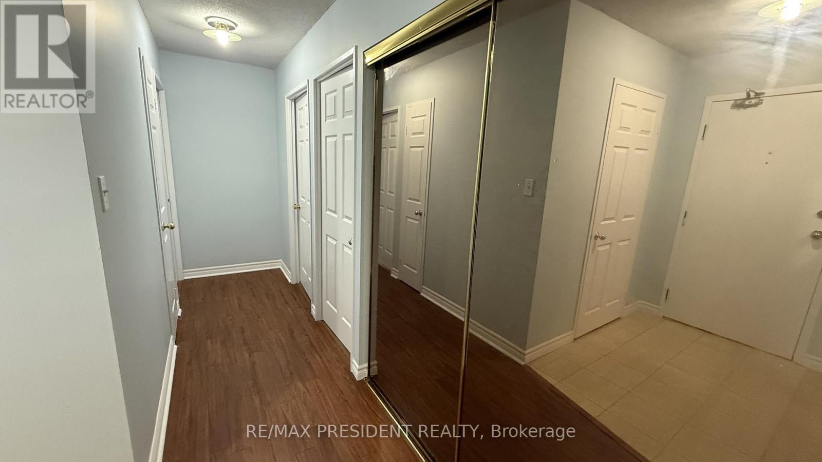 206 - 30 Malta Avenue, Brampton, Ontario L6Y 4S5 - Photo 13 - W12518488