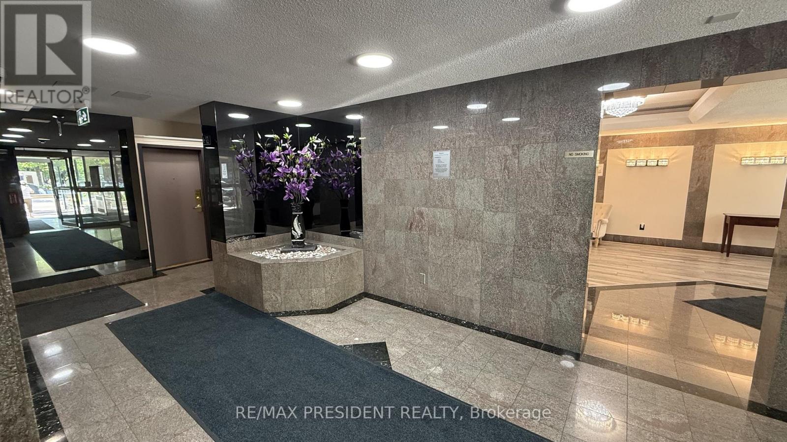 206 - 30 Malta Avenue, Brampton, Ontario L6Y 4S5 - Photo 19 - W12518488