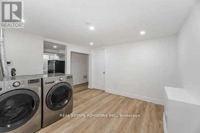 4 Parkend Avenue, Brampton, Ontario  L6Y 1B2 - Photo 25 - W12518490