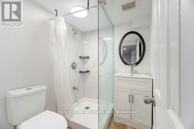 4 Parkend Avenue, Brampton, Ontario  L6Y 1B2 - Photo 27 - W12518490