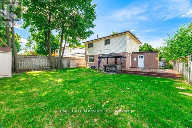 4 Parkend Avenue, Brampton, Ontario  L6Y 1B2 - Photo 33 - W12518490