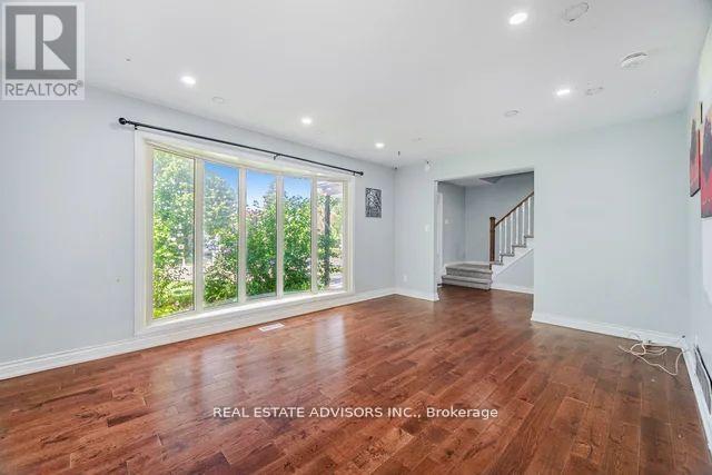 4 Parkend Avenue, Brampton, Ontario  L6Y 1B2 - Photo 6 - W12518490