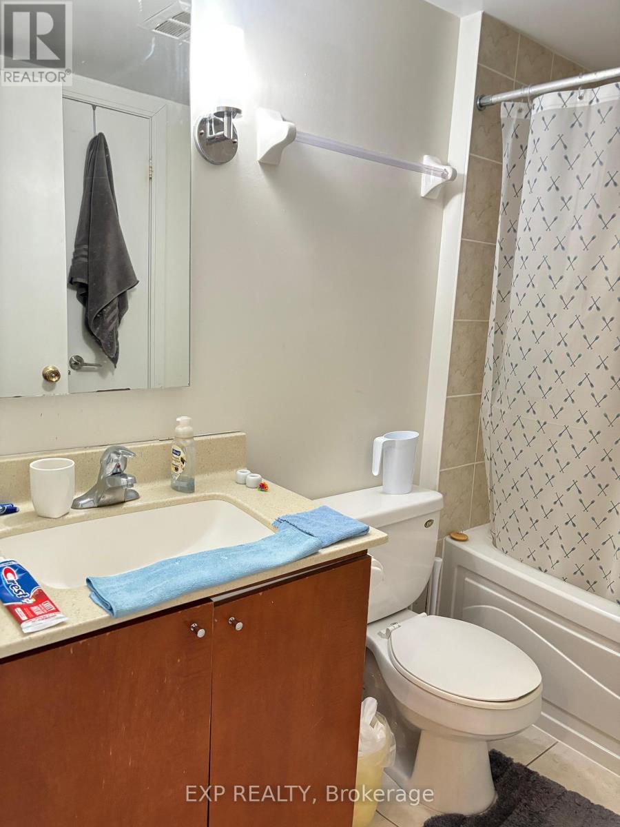 945 - 35 Viking Lane, Toronto, Ontario M9B 0A2 - Photo 12 - W12518522