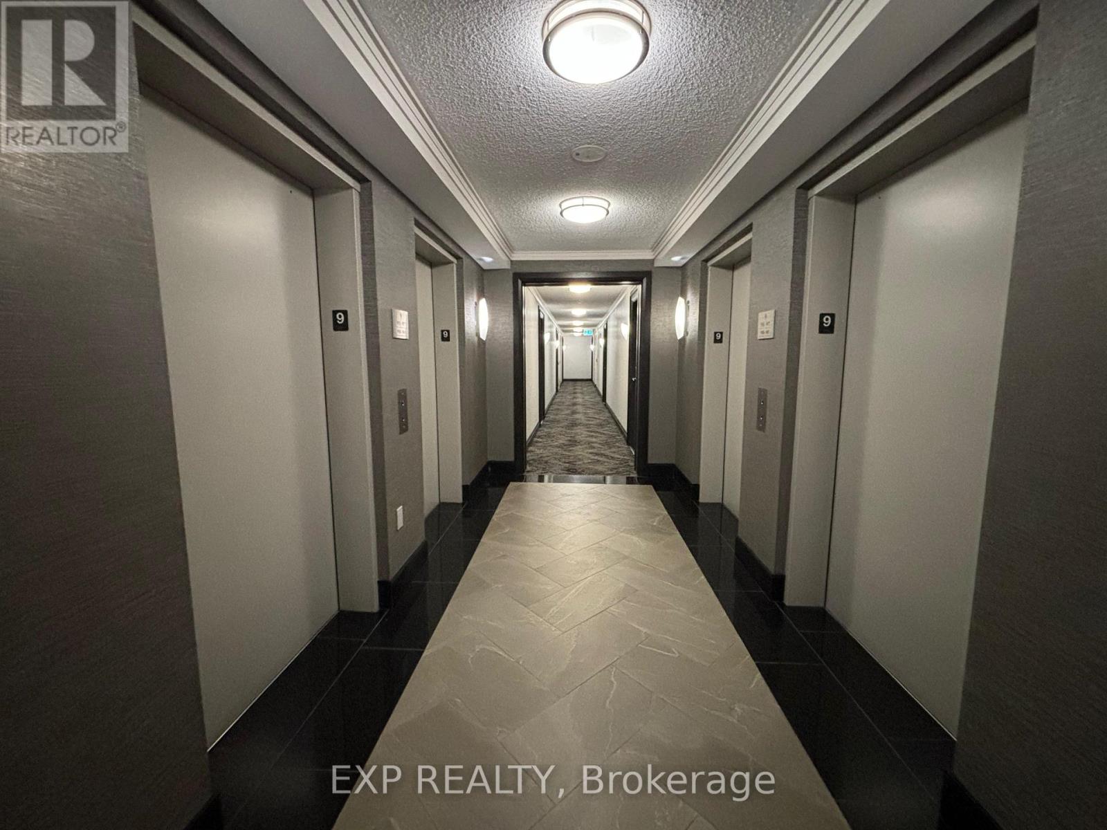 945 - 35 Viking Lane, Toronto, Ontario M9B 0A2 - Photo 3 - W12518522