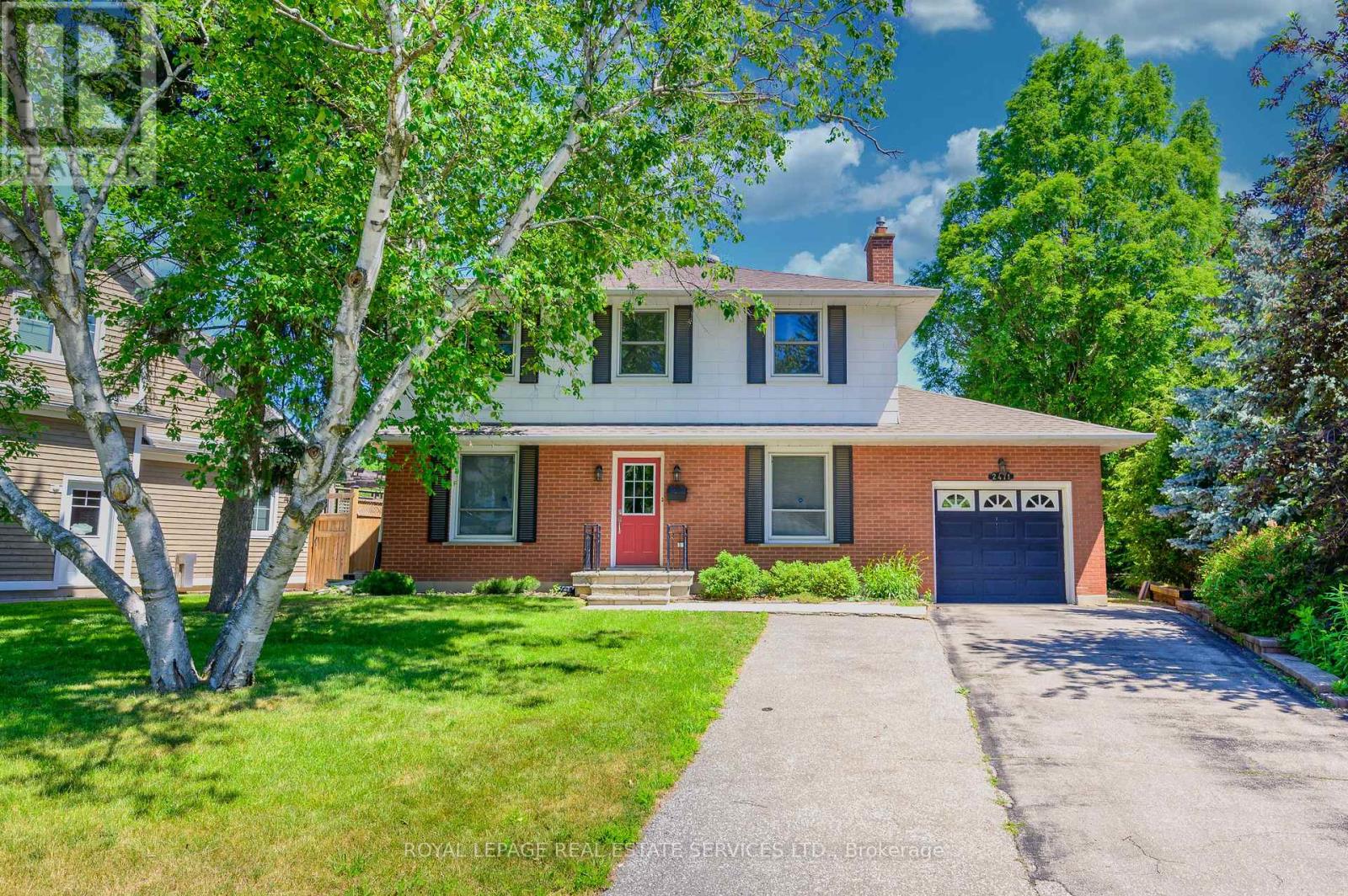 2471 Meadowood Crescent, Oakville, Ontario L6L 1V5 - Photo 2 - W12518580