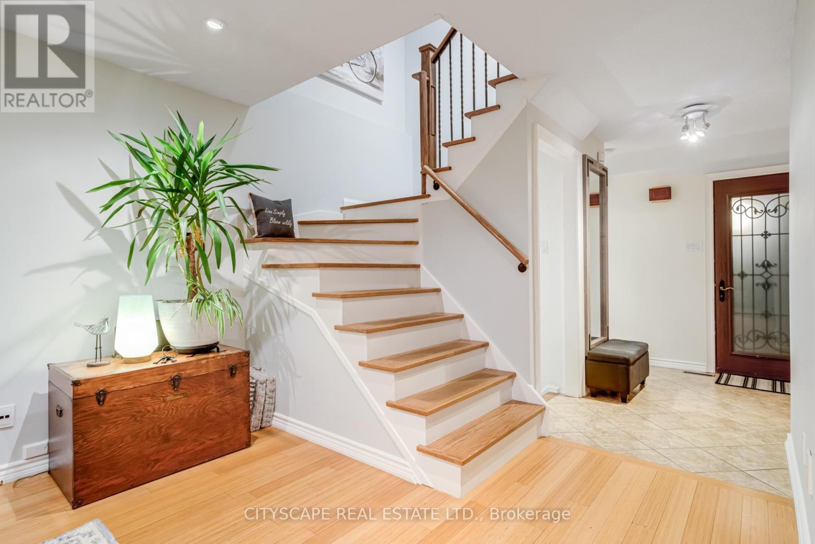 4235 Stonemason Crescent, Mississauga, Ontario  L5L 2Z6 - Photo 18 - W12518598