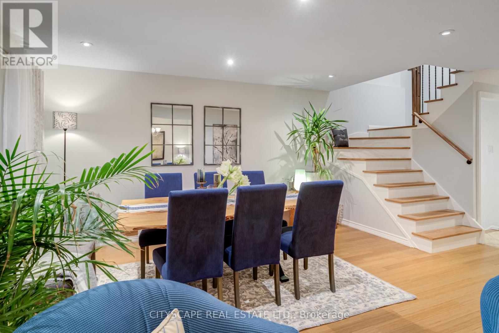 4235 Stonemason Crescent, Mississauga, Ontario  L5L 2Z6 - Photo 6 - W12518598