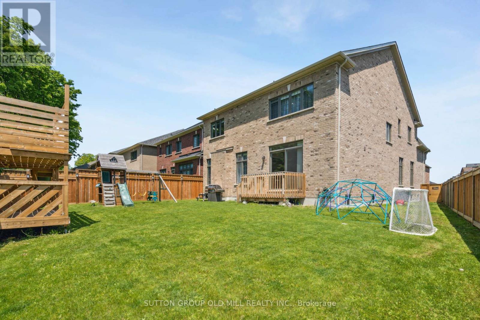 4 Daisy Meadow Crescent, Caledon, Ontario  L7C 4G4 - Photo 32 - W12518608