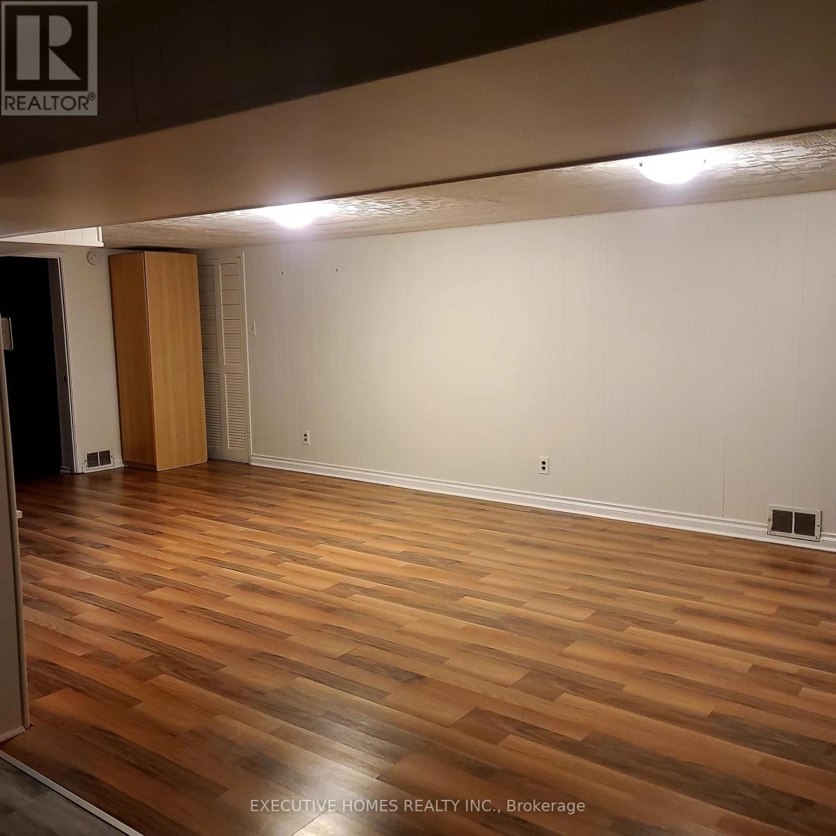 2221 Ghent Avenue, Burlington, Ontario  L7R 1Y6 - Photo 27 - W12518640