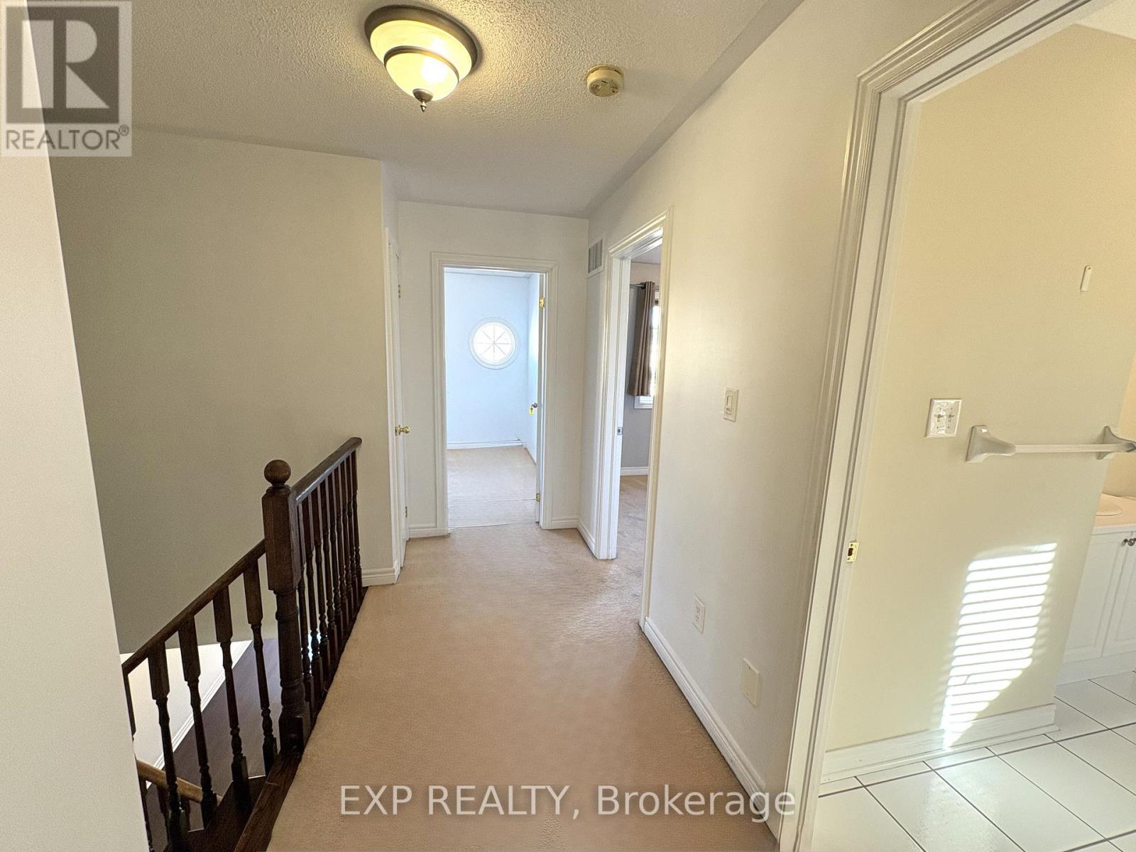 36 Frostbite Lane, Brampton, Ontario L6R 3L8 - Photo 10 - W12518674