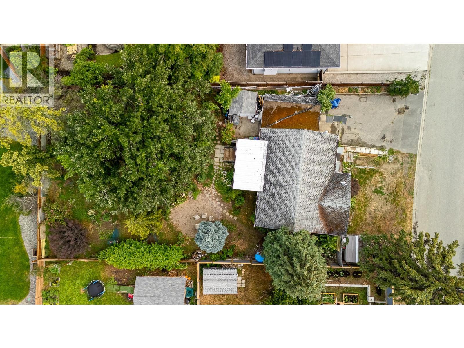 988 Glengarry Street, Kelowna, British Columbia V1Y 4C8 - Photo 26 - 10354577