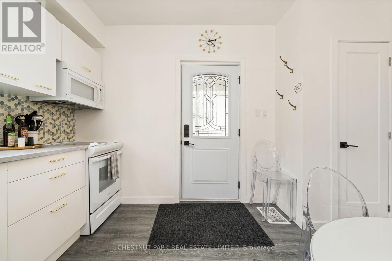 46 Consecon Street, Prince Edward County, Ontario K0K 3L0 - Photo 20 - X12518718