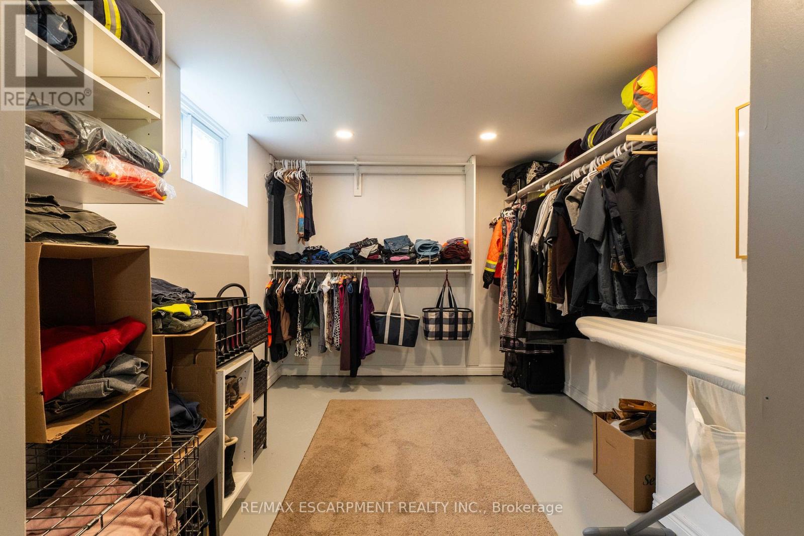 4 Adelaide Avenue, Brantford, Ontario N3S 7H3 - Photo 20 - X12477679